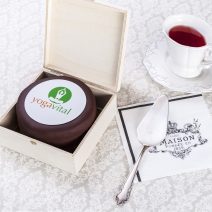 Sachertorte rund DM 12cm in Holzkassette