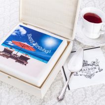 Schokotorte weiß 20x20cm in Holzkassette